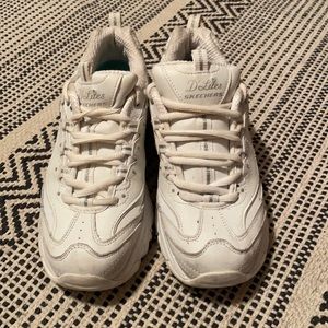 Sketchers white sneakers